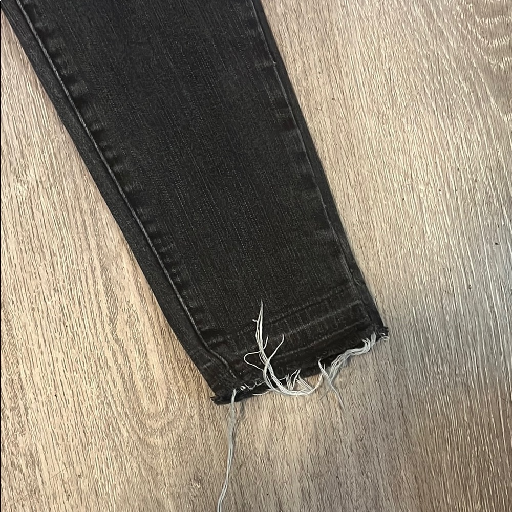 American Eagle Dream Jeans-Super High Waisted Jegging ๐ฆ
๐ - Picture 5 of 11